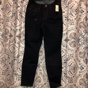 Women’s Gap jeans